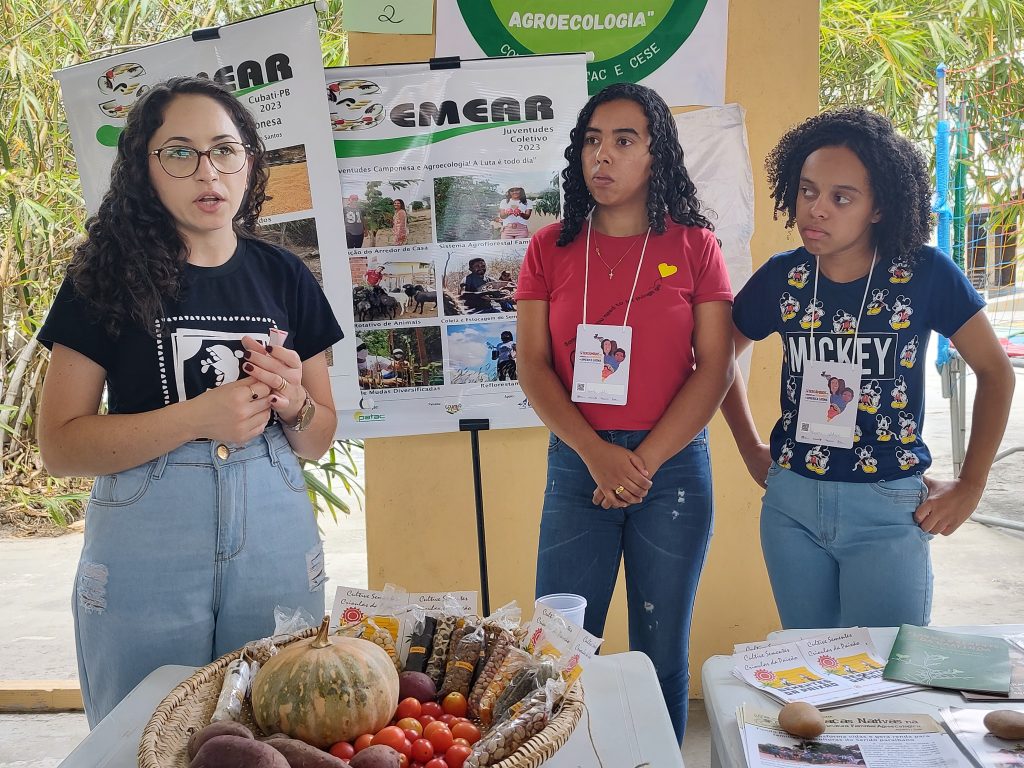 Jovens partilham experiências bem-sucedidas na abertura do intercâmbio “Saberes dos Semiáridos da América Latina”